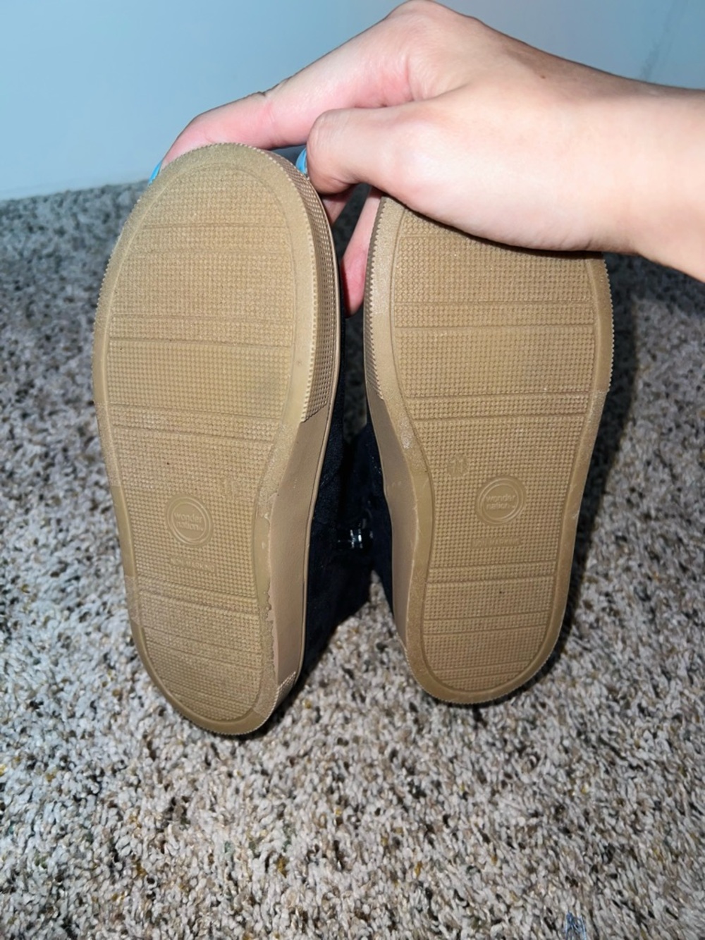 Wonder Nation Kids Black Suede High Top Sneakers with Tan Sole - Size 11 - Picture 2 of 4